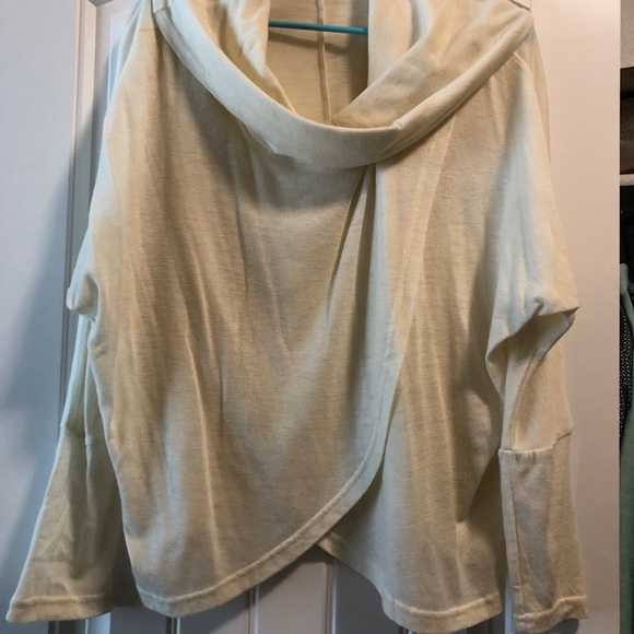 Tops for sale! - Picture 5 of 15